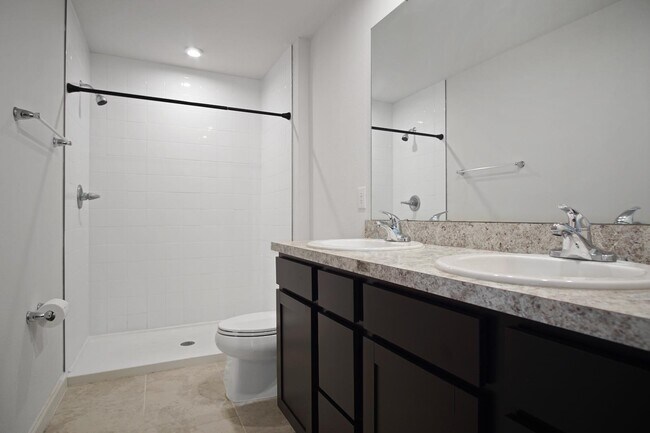Building Photo - 137 Piave St