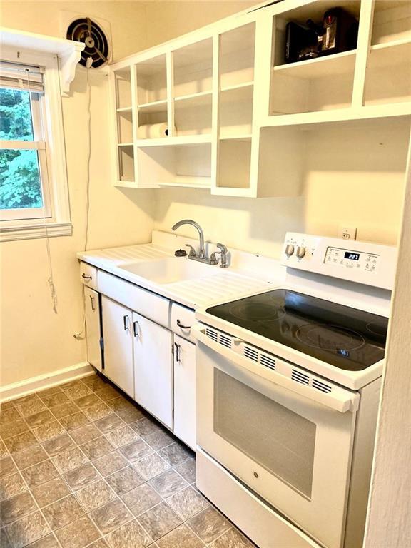 Building Photo - 487 Lakeshore Dr NE