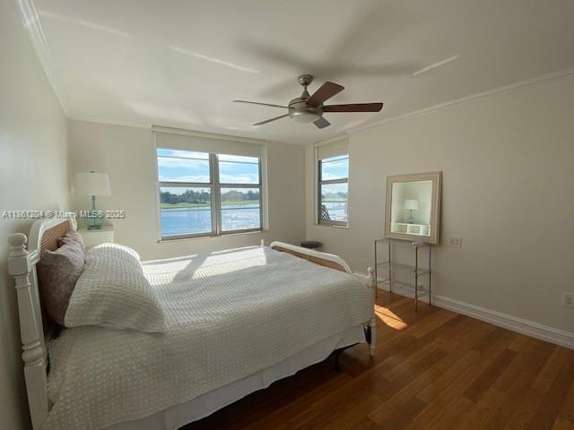 Building Photo - 9250 W Bay Harbor Dr