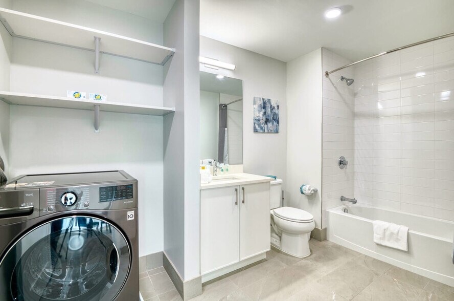 Building Photo - 1 Chestnut St