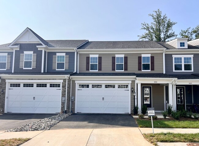 Building Photo - 1606 Koch Ct