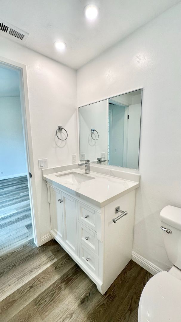 Building Photo - Charming, Single-Story Home, Spacious Backyard, Minutes to Everything, in Whelan Ranch Community ...