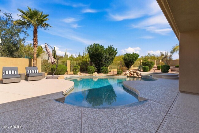 Building Photo - 8044 E Tether Trail