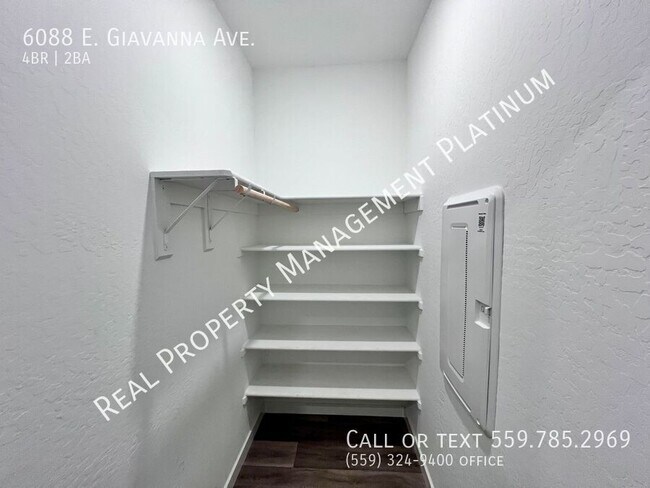 Building Photo - 6088 E Giavanna Ave