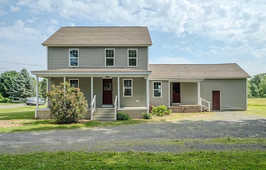 Primary Photo - 414 Russell St