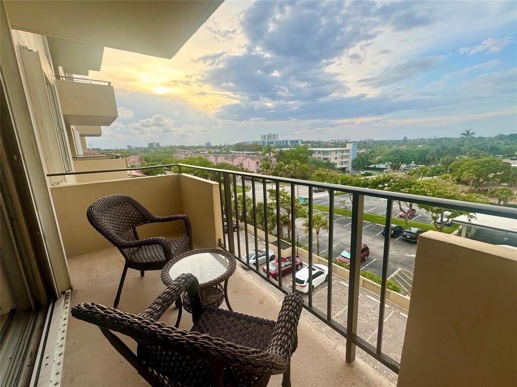 Building Photo - 2000 S Ocean Blvd