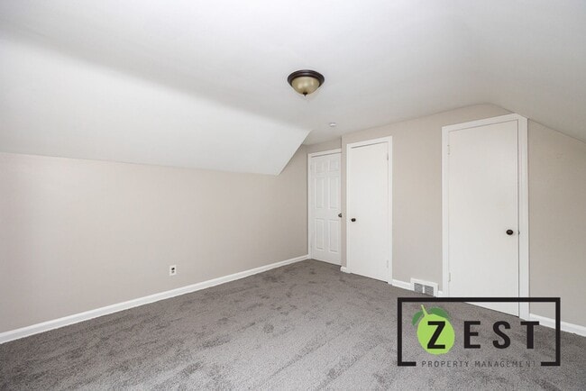 Building Photo - Charming 3-Bedroom Home Coming Soon on Det...