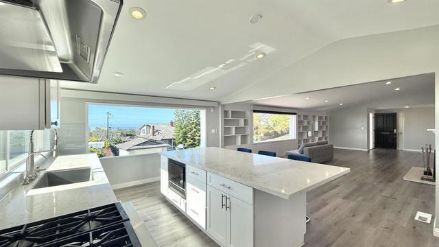 Building Photo - 6611 Avenida De Las Pescas