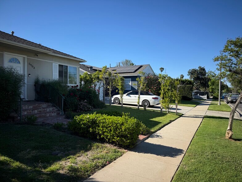 Building Photo - 5903 Texhoma Ave