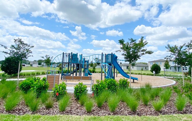 Building Photo - Beaultiful house ready for you in St Cloud