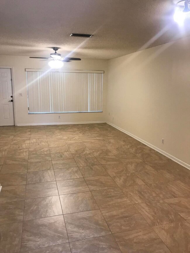 Building Photo - 431 Jupiter Lakes Blvd