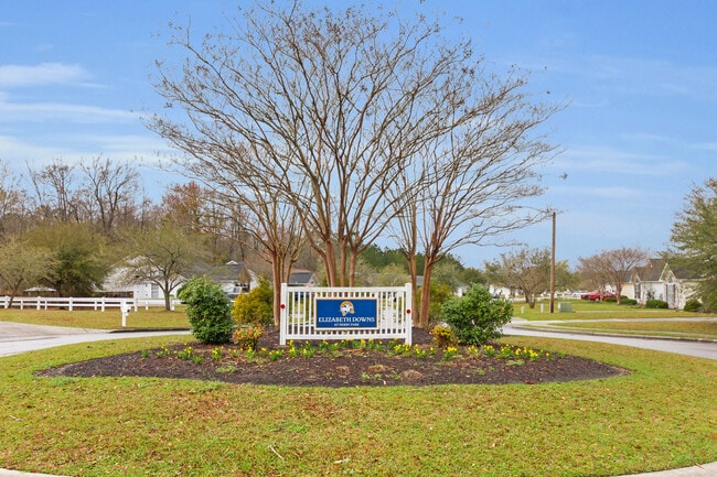 Building Photo - 3825 Elizabeth Ave