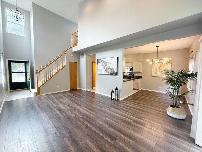 Building Photo - 2607 Oak Tree Ln