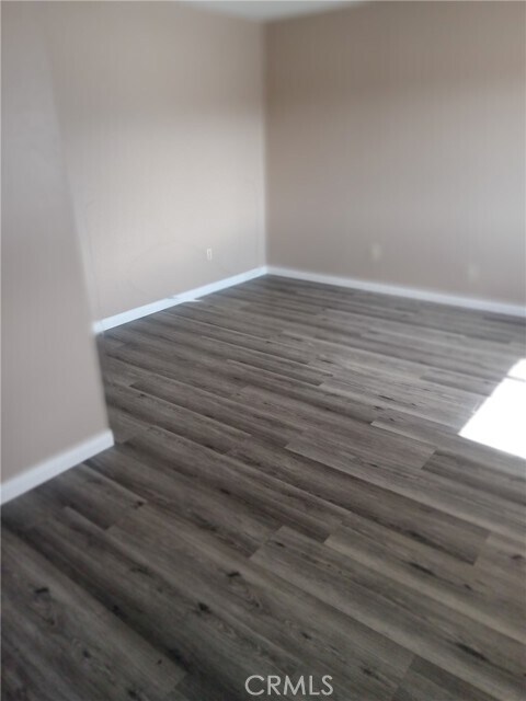 Building Photo - 1837 W Hays St