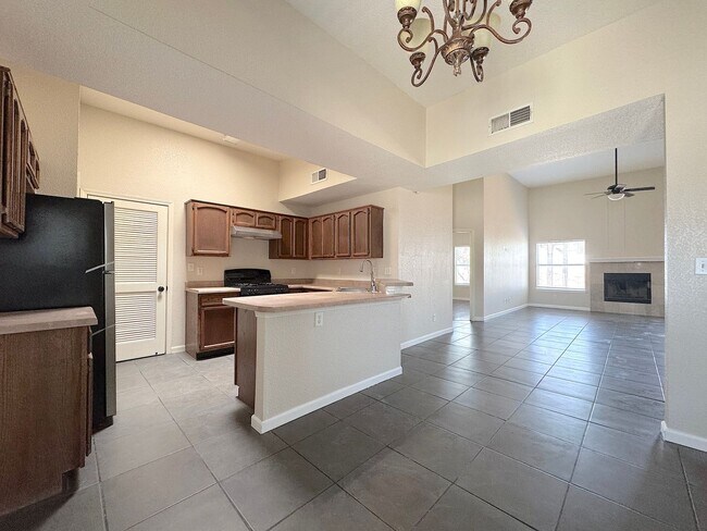 Building Photo - East El Paso 4bed/2bath