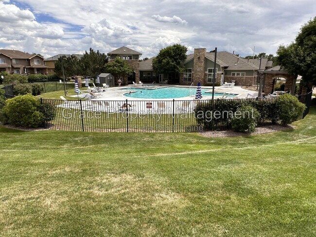 Building Photo - 9727 Cherry Ln
