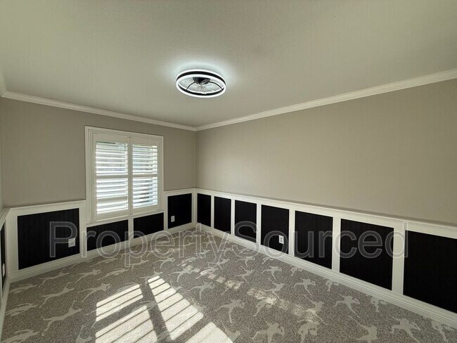 Building Photo - 1351 Aksland Dr