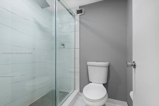Building Photo - 3800 S Ocean Dr