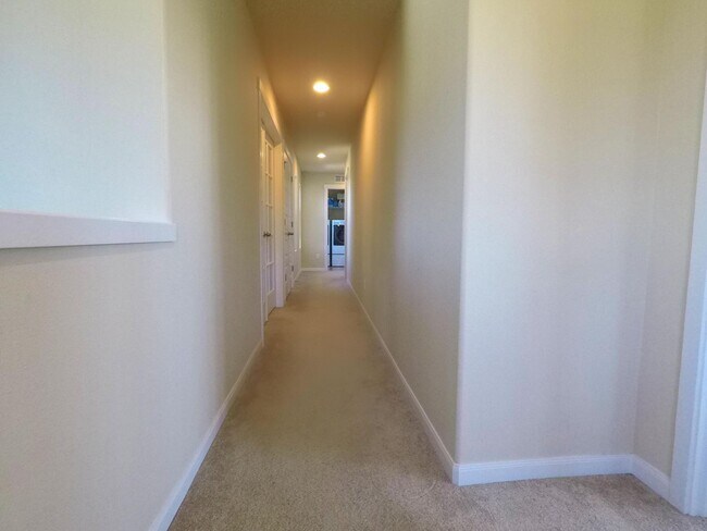 Hall Way - Upstairs - 9422 S 235th Plz