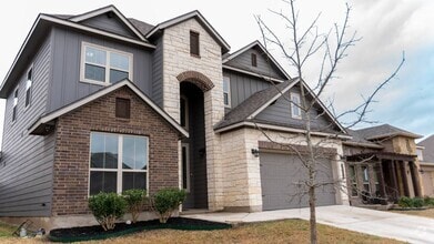 Building Photo - 5012 Dickinson Lp