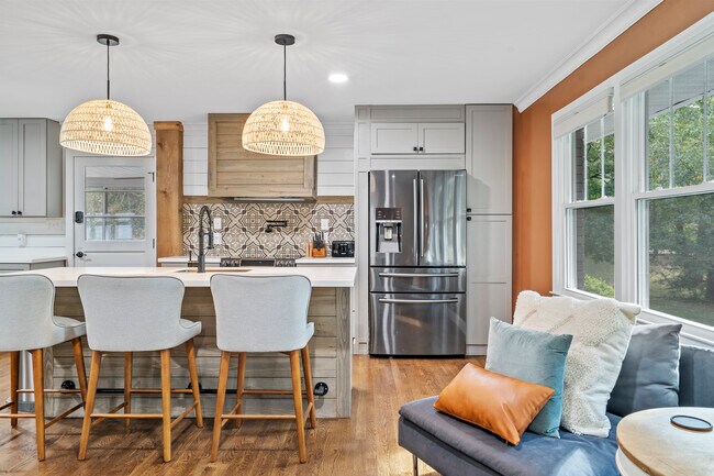 Island-Range-Fridge - 3415 Pinehill Rd