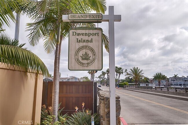 Building Photo - 3932 S Finisterre Dr