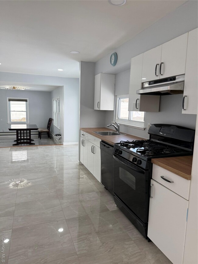 Building Photo - 7 Ramsey Rd