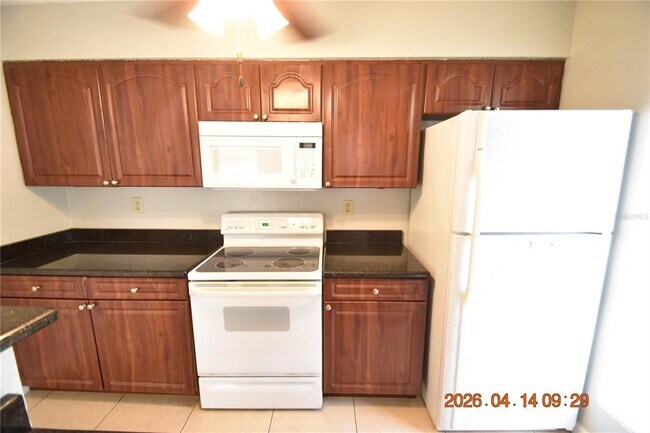 Building Photo - 8605 Mallard Reserve Dr