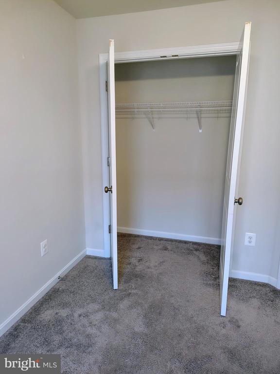 Building Photo - 26 Stembogan Ct