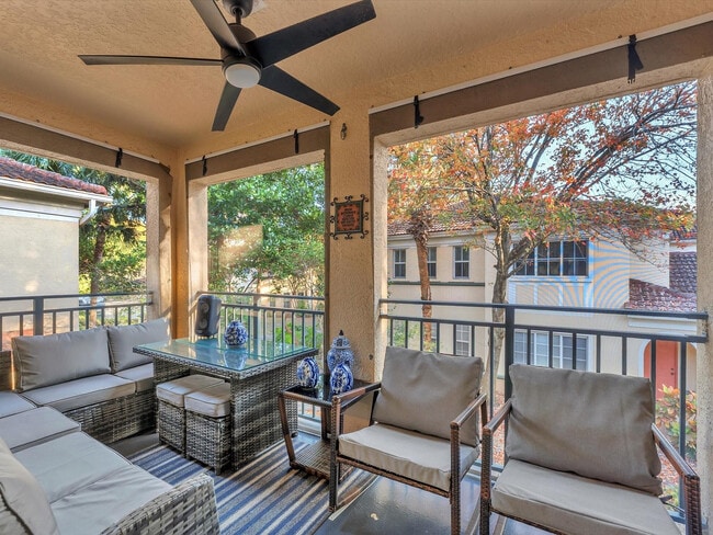 Building Photo - 2478 Centergate Dr