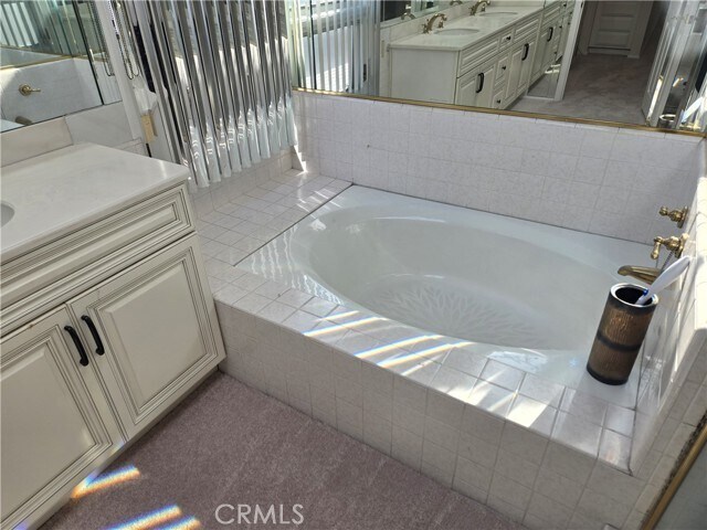 Building Photo - 5704 Miguel Way