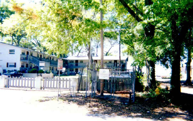 Primary Photo - Bert Road Apartments
