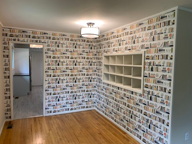 Building Photo - 1071 Westaire Way