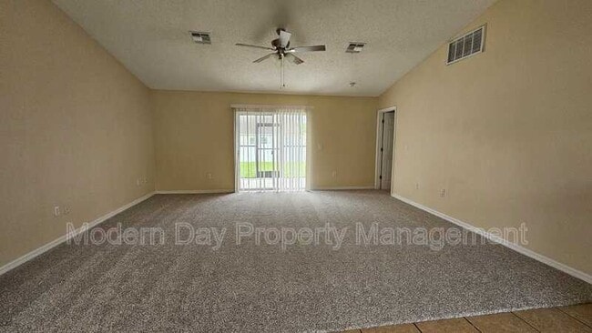 Building Photo - 10368 Lansfield St