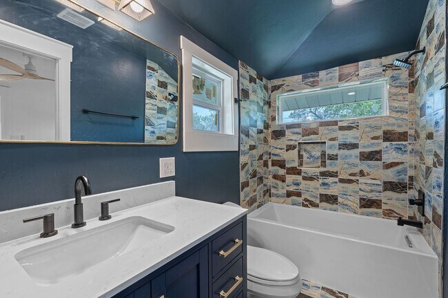Building Photo - 5001 Serrano Trail