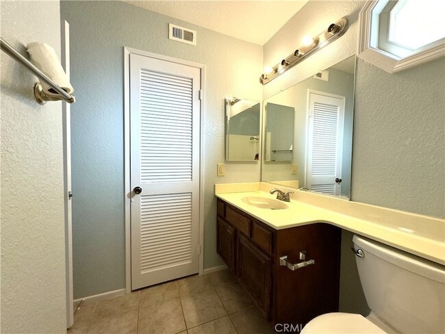 Building Photo - 7759 Devonshire Ct