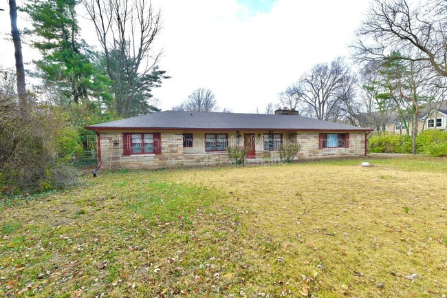 Building Photo - 4701 Kessler Blvd E Dr