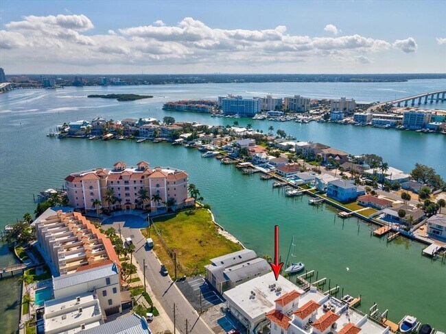 Building Photo - 185 Brightwater Dr