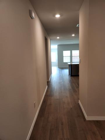 Building Photo - 222 Greenshade Ln