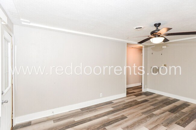 Building Photo - Coming soon! - Experience Urban Sophistica...