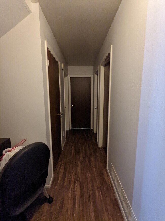 Building Photo - 1728 N 550 W