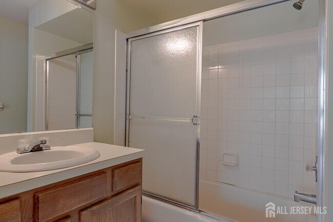 Building Photo - 139 Baron Ln