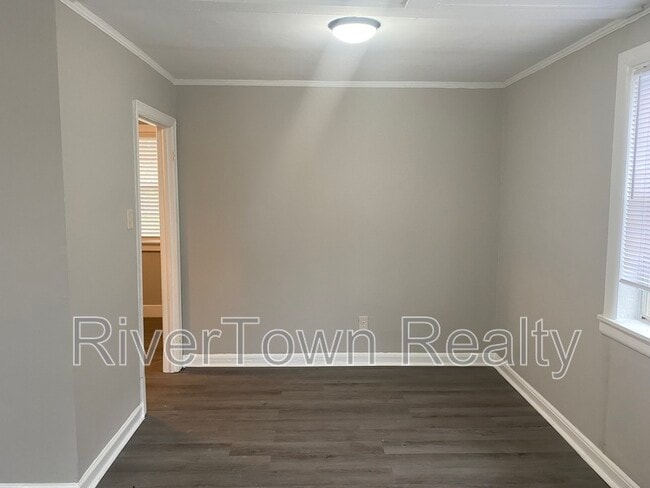 Building Photo - 3171 Princeton Ave