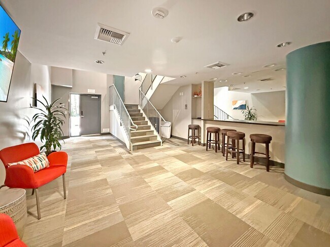 Building Photo - Modern 2BR/2.5BA with a Bonus Room Condo i...