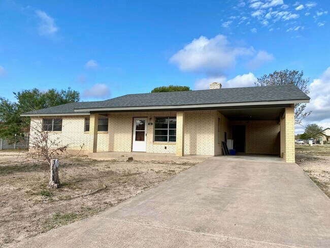 Building Photo - 114 Rhonda Dr