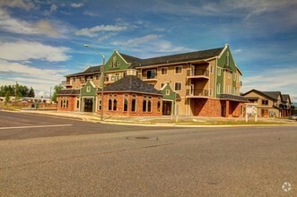 Building Photo - Mercedes Corner