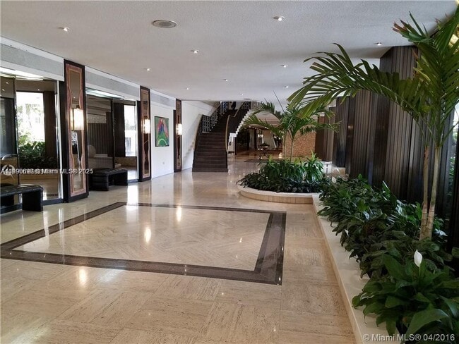 Building Photo - 5555 Collins Ave