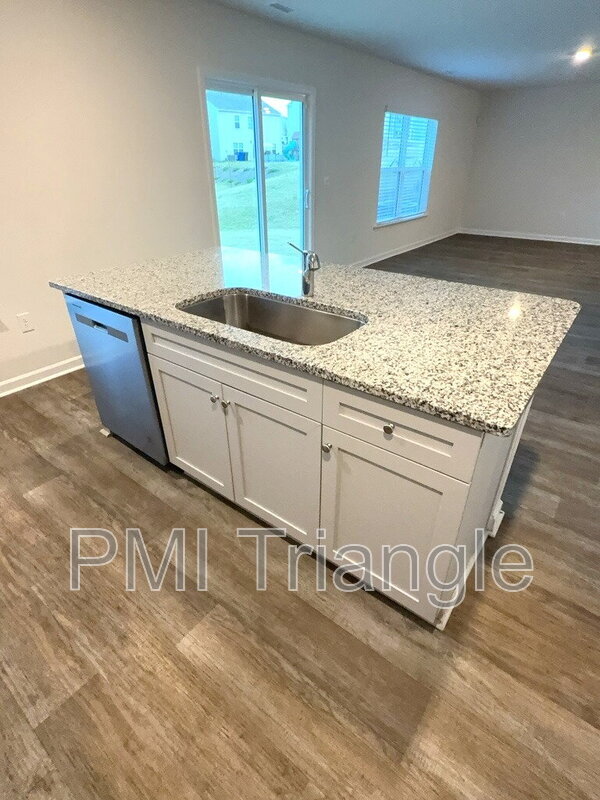 Building Photo - 5516 Musket Ct