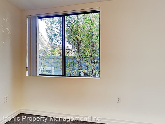 Building Photo - 1945 B St