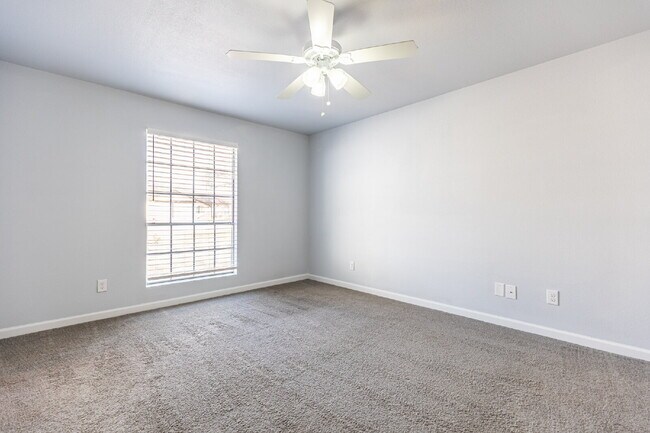 Building Photo - 13719 Earlywood St